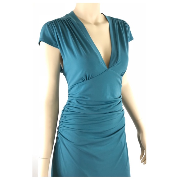 Laundry by Shelli Segal Plunge Ruched Midi Dress - Picture 3 of 6